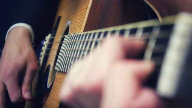 Singing thanks to the God who saves Singing thanks to the God who saves
